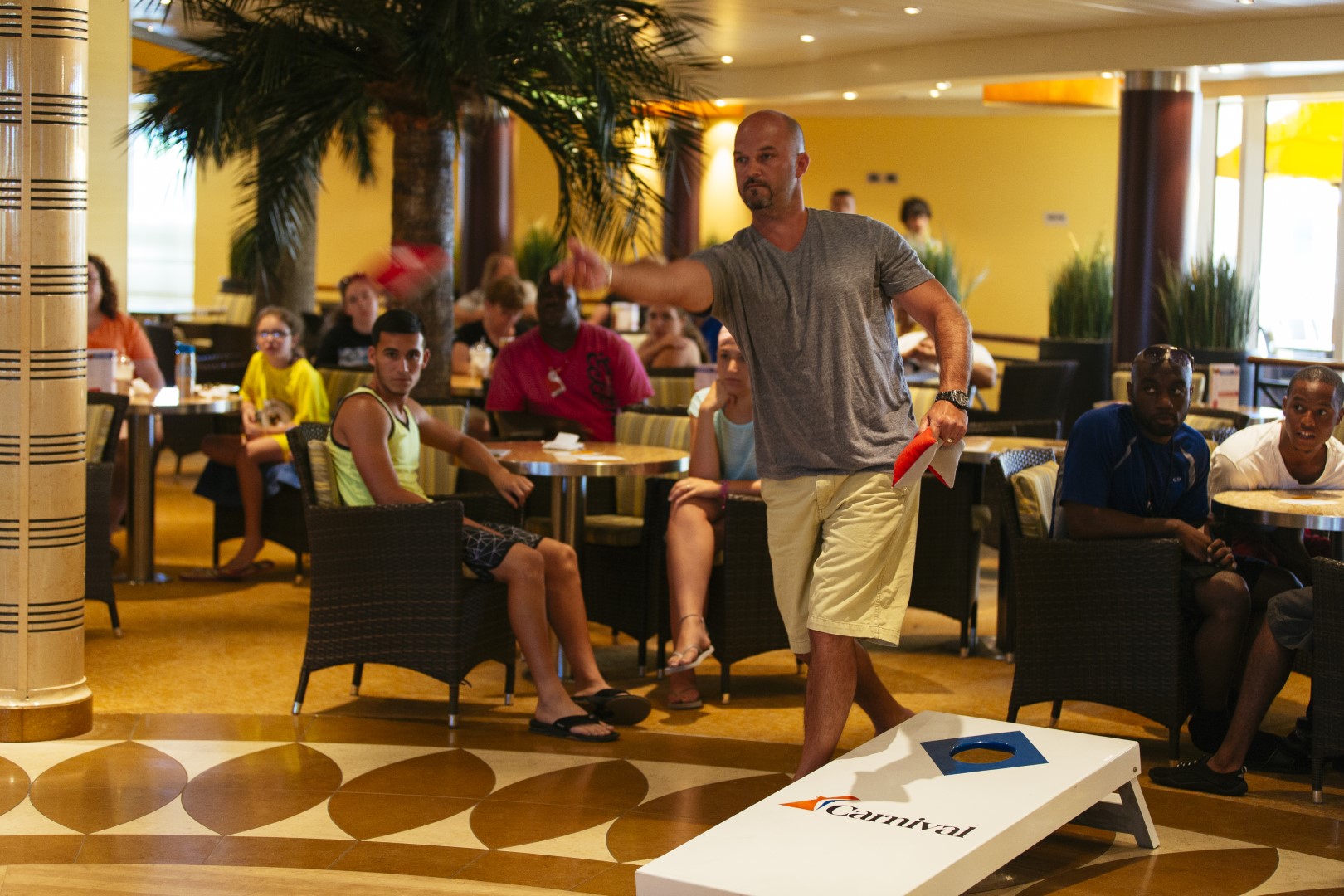 Carnival Splendor - Games